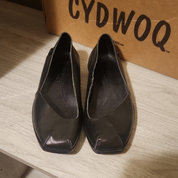 NEW WITH BOX Women's High Quality Leather CYDWOK SHOES - Picture 5 of 8